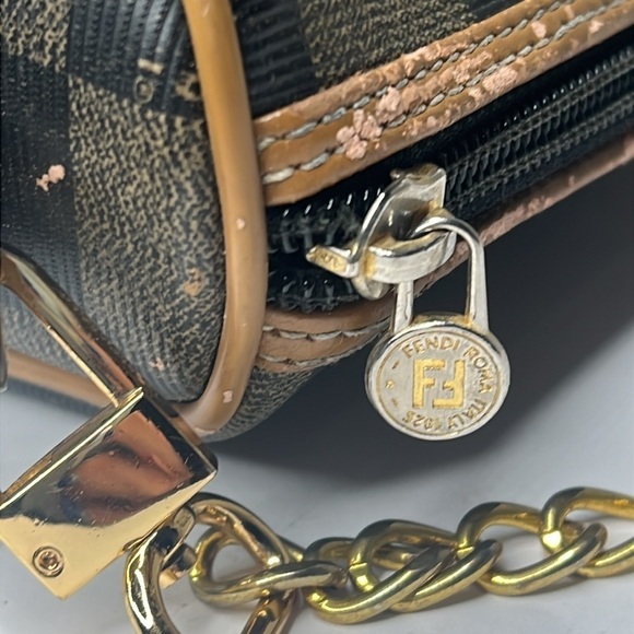 Fendi Vintage 11” x 9” x 3” Zip Top Pillow Bag Detachable Chain Crossbody Strap - Picture 8 of 14